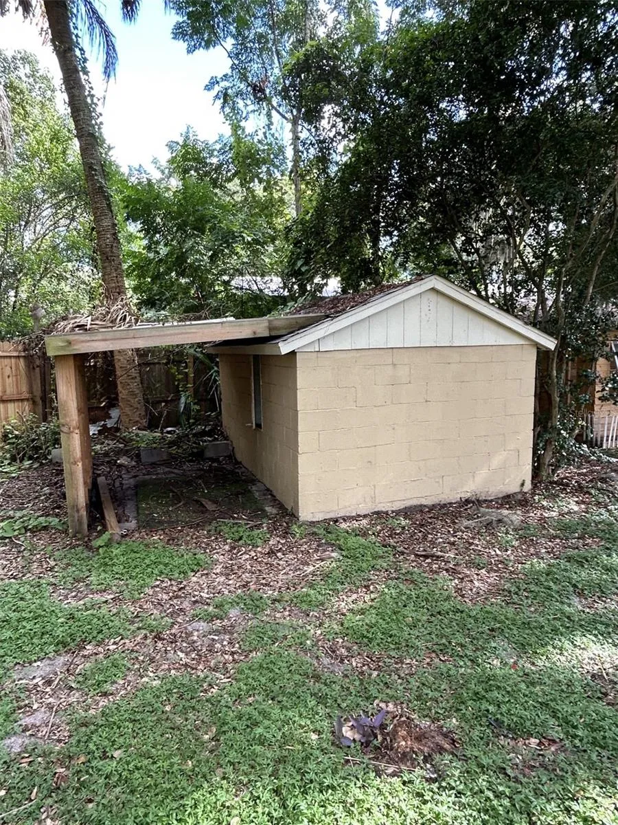 2899 E CROOKED LAKE DRIVE Eustis, FL 32726