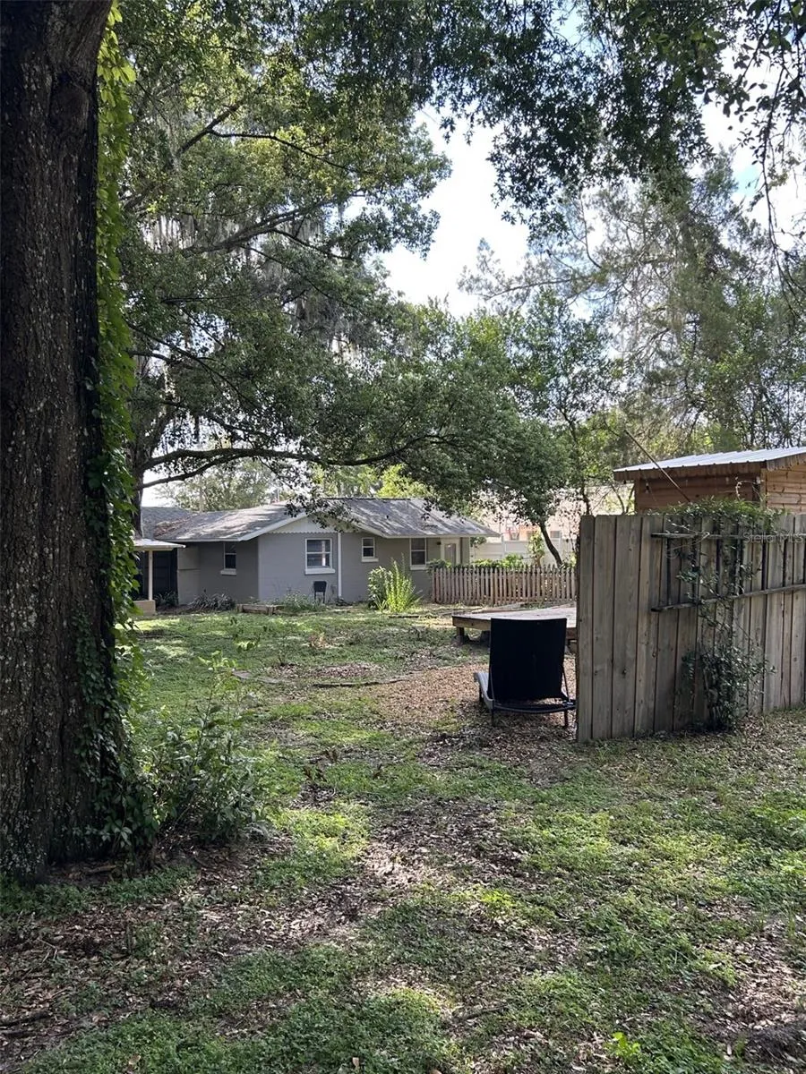 2899 E CROOKED LAKE DRIVE Eustis, FL 32726
