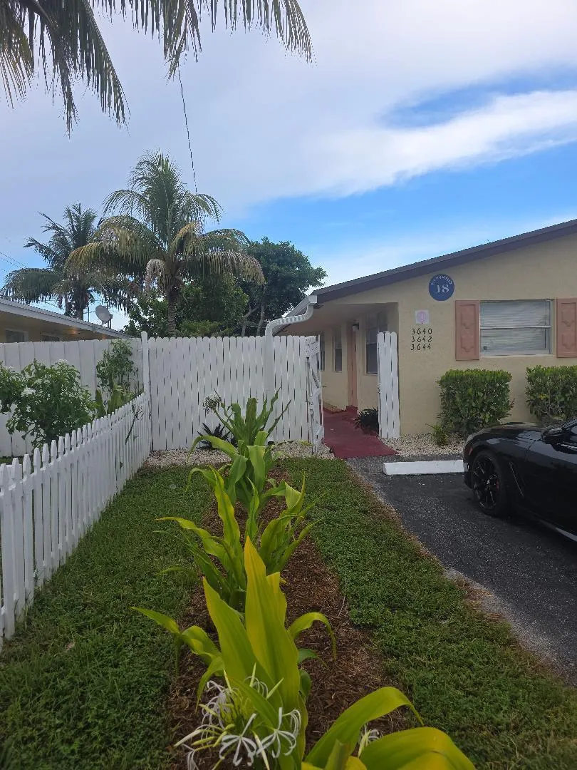 3640 NE 1st Avenue #2 Oakland Park, FL 33334