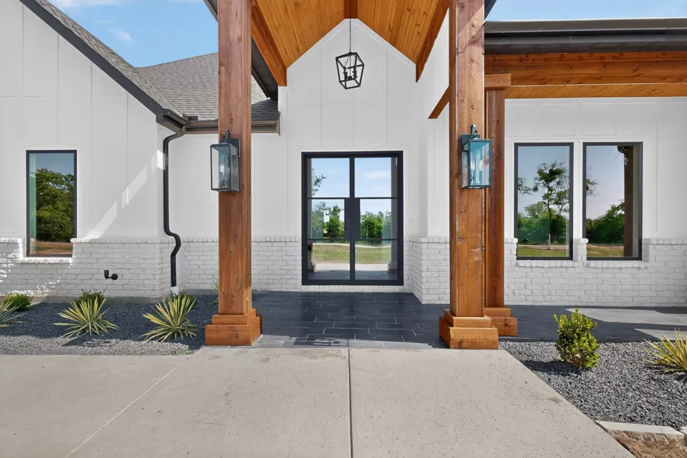 135 VZ County Road 3811 Wills Point, TX 75169