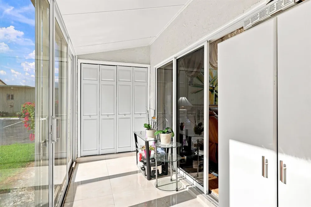 2532 Boundbrook Drive S #107 Palm Springs, FL 33406