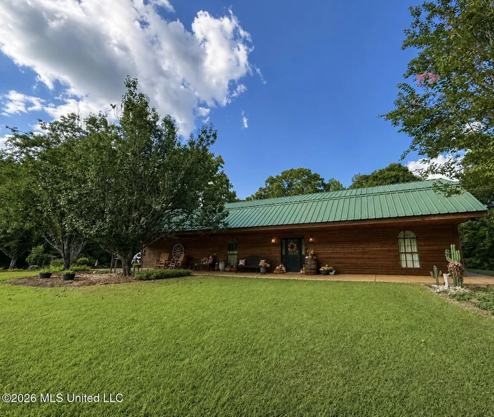 64 Greer Road Jayess, MS 39641
