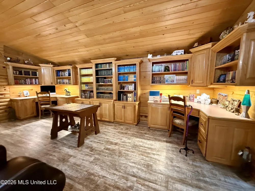 64 Greer Road Jayess, MS 39641
