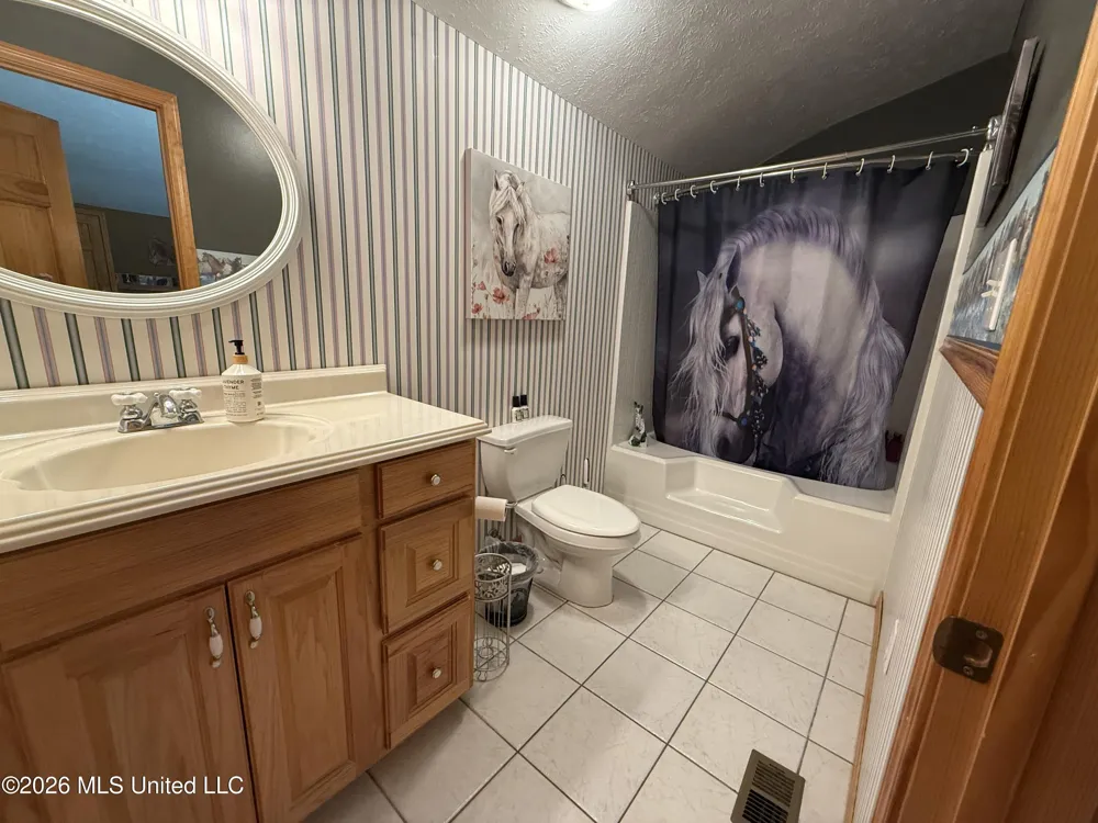 64 Greer Road Jayess, MS 39641