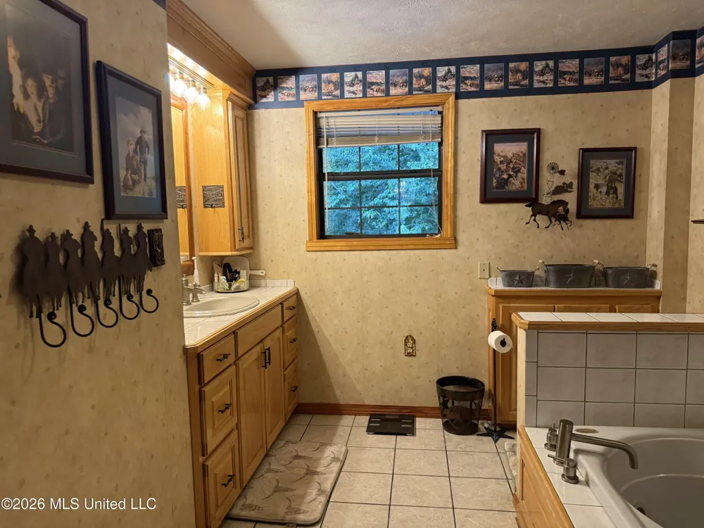 64 Greer Road Jayess, MS 39641