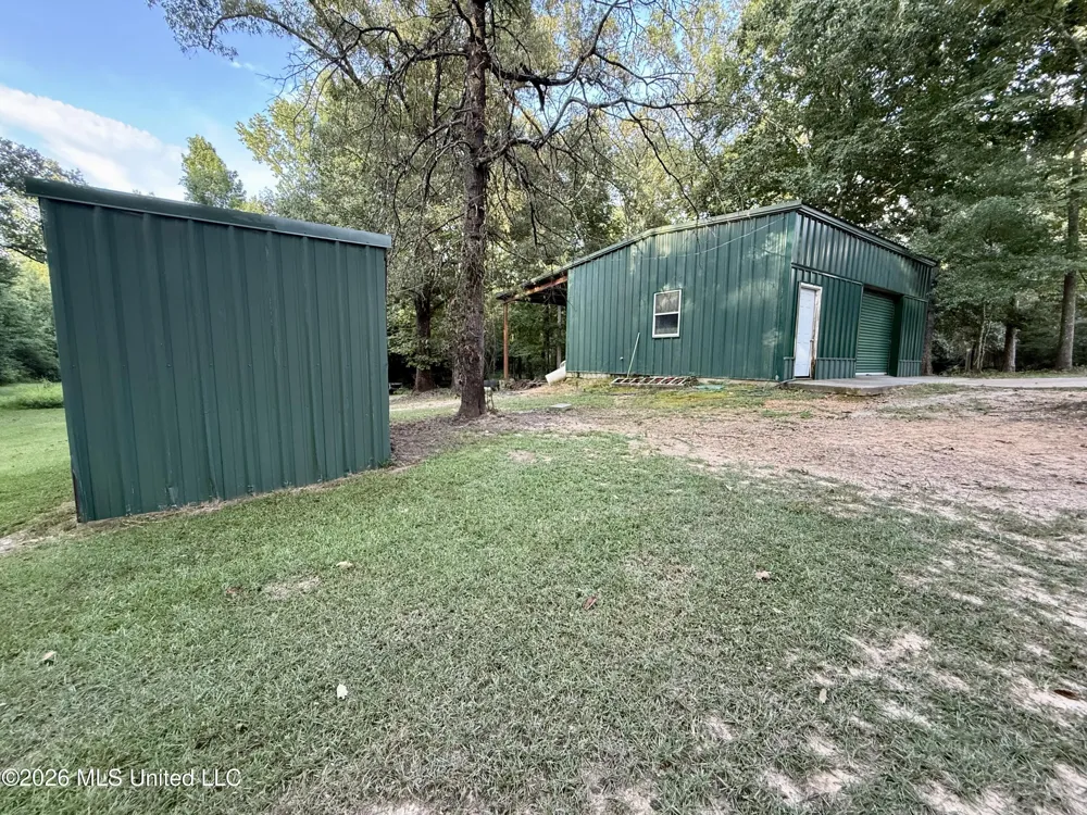 64 Greer Road Jayess, MS 39641