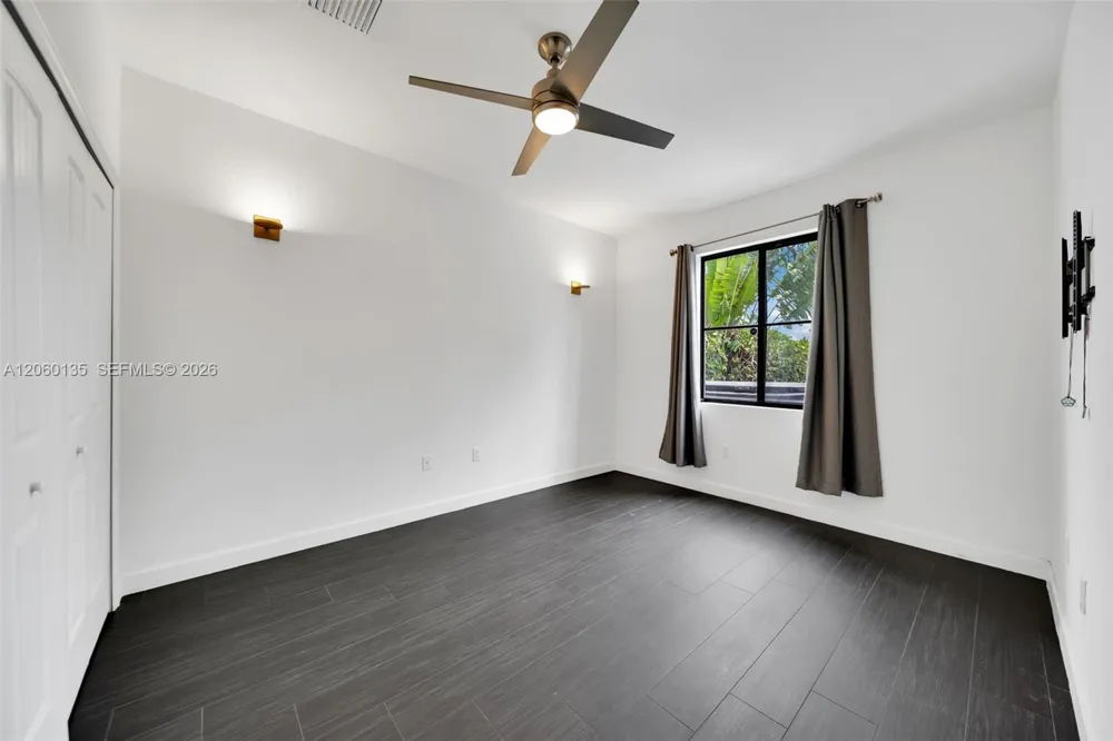 23061 SW 114th Path Miami, FL 33170