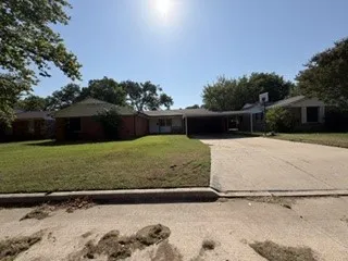 1737 Winchester Ardmore, OK 73401