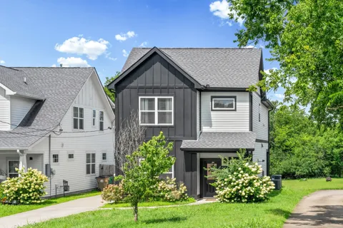 408 Farris Ave #A
