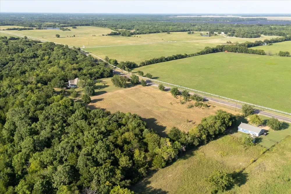 7472 State Hwy78 Bonham, TX 75418