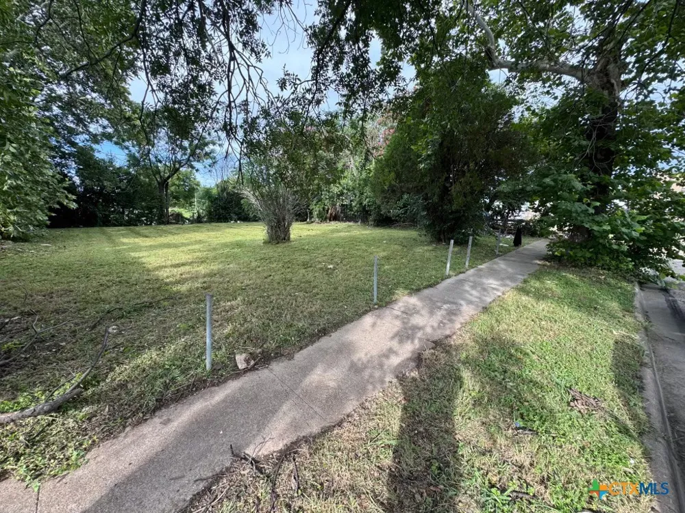604 Attas Avenue Killeen, TX 76541
