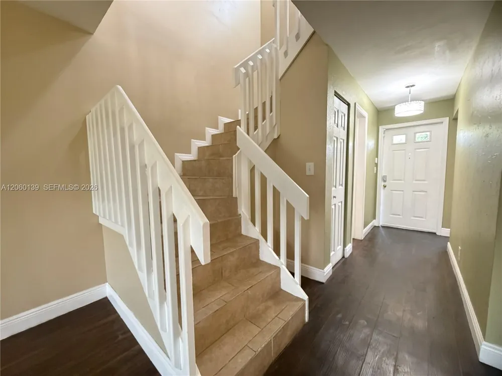 309 W Hemingway Cir Margate, FL 33063