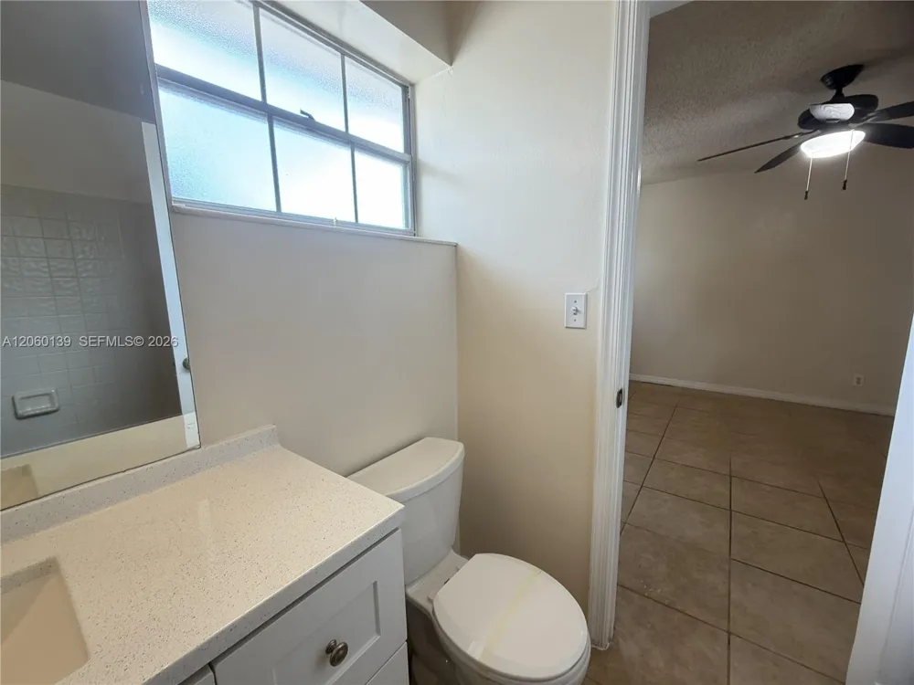 309 W Hemingway Cir Margate, FL 33063