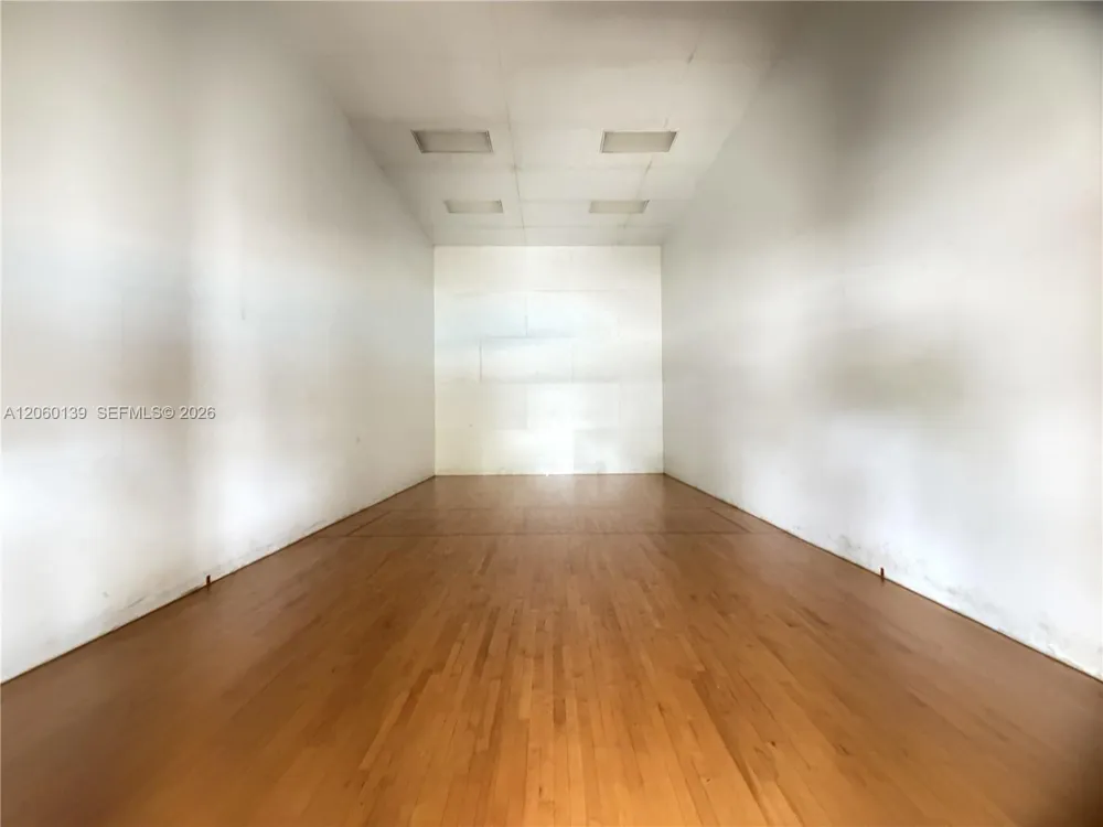 309 W Hemingway Cir Margate, FL 33063