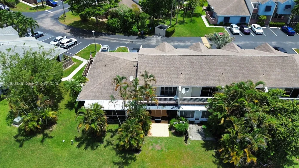 309 W Hemingway Cir Margate, FL 33063