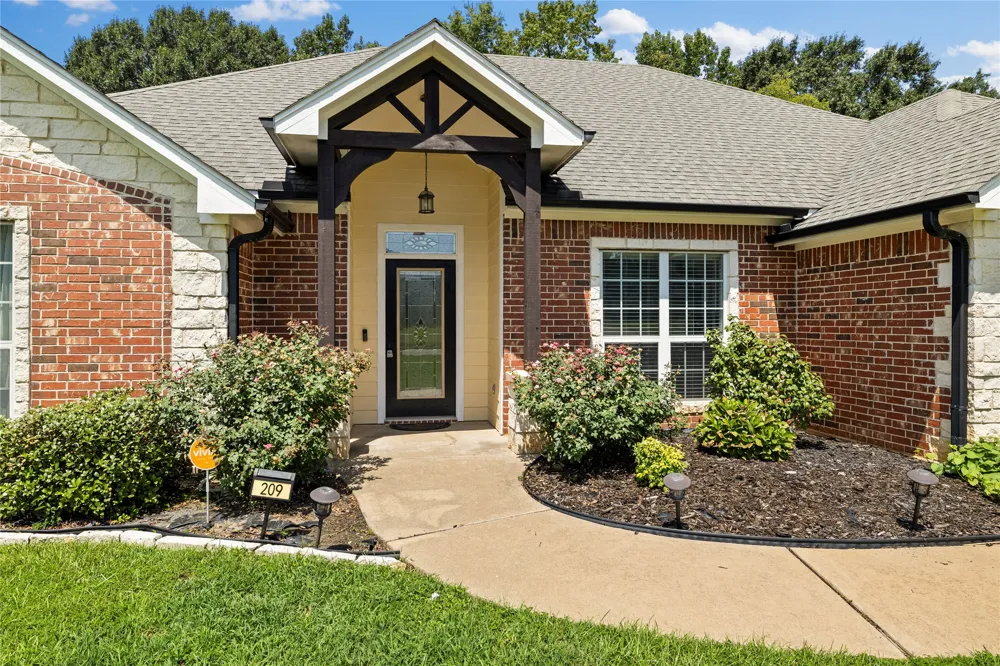 209 Morningstar Drive Longview, TX 75605