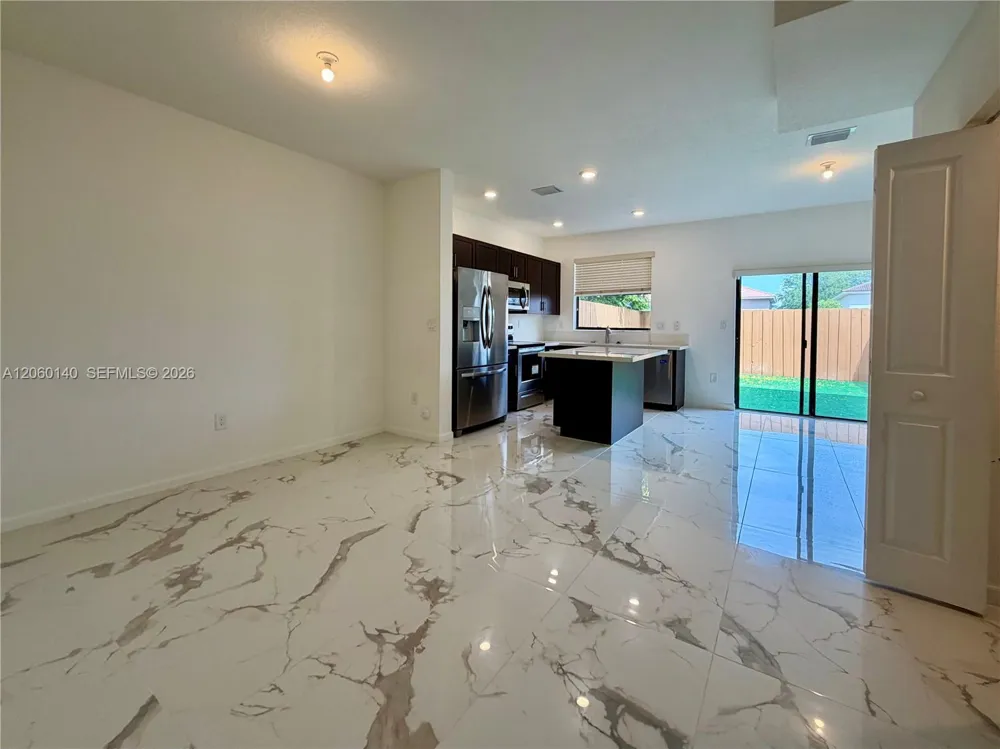 18110 SW 148th Rd Miami, FL 33187