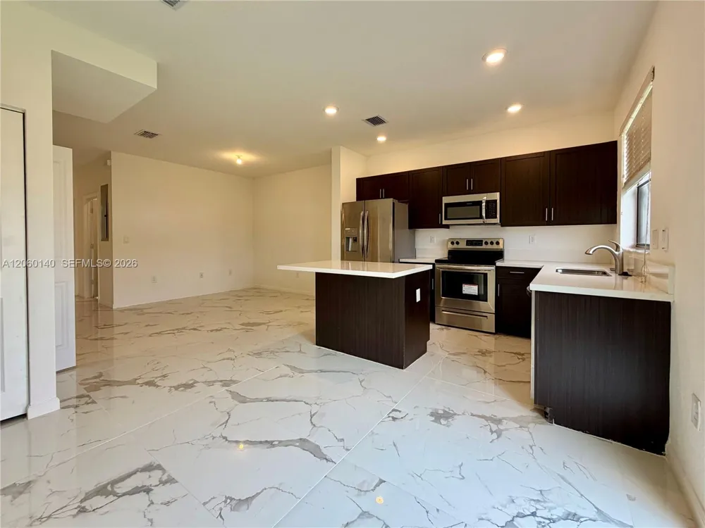 18110 SW 148th Rd Miami, FL 33187