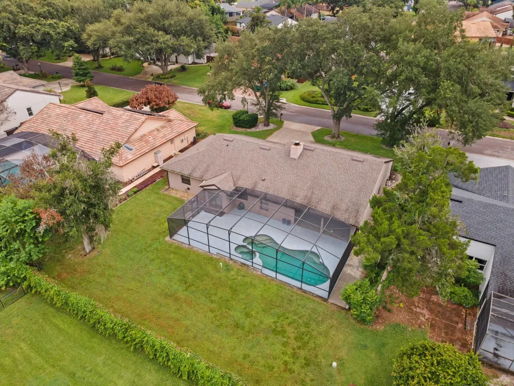 7437 PINEMOUNT DRIVE Orlando, FL 32819