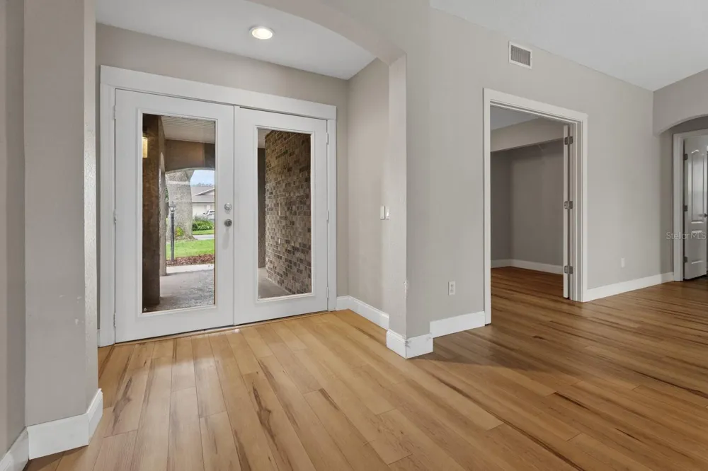7437 PINEMOUNT DRIVE Orlando, FL 32819
