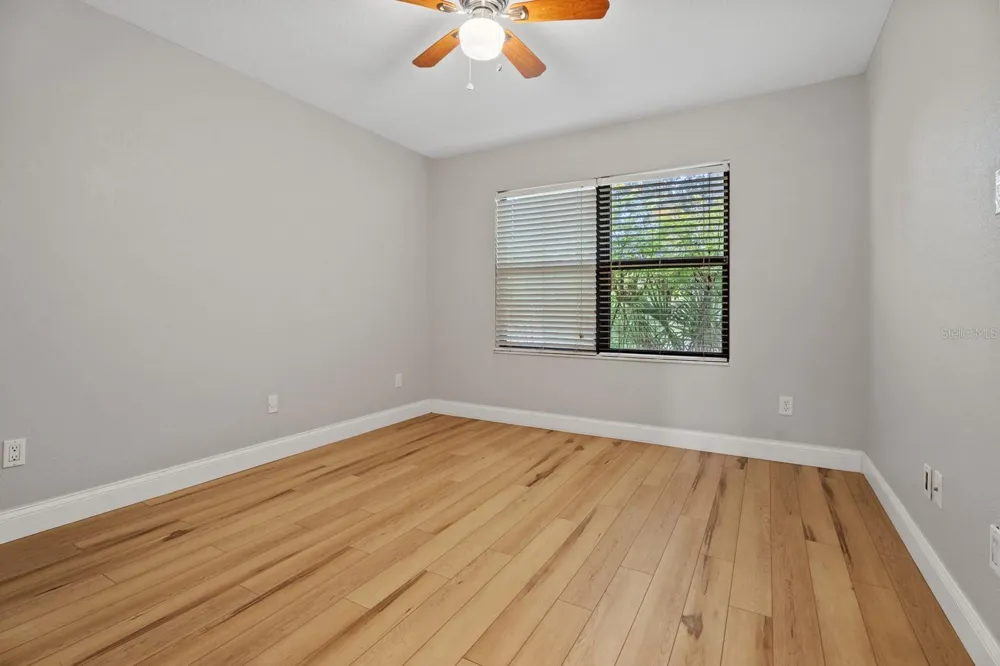 7437 PINEMOUNT DRIVE Orlando, FL 32819