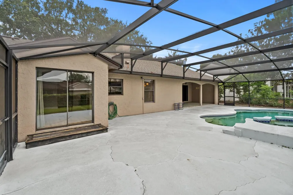 7437 PINEMOUNT DRIVE Orlando, FL 32819