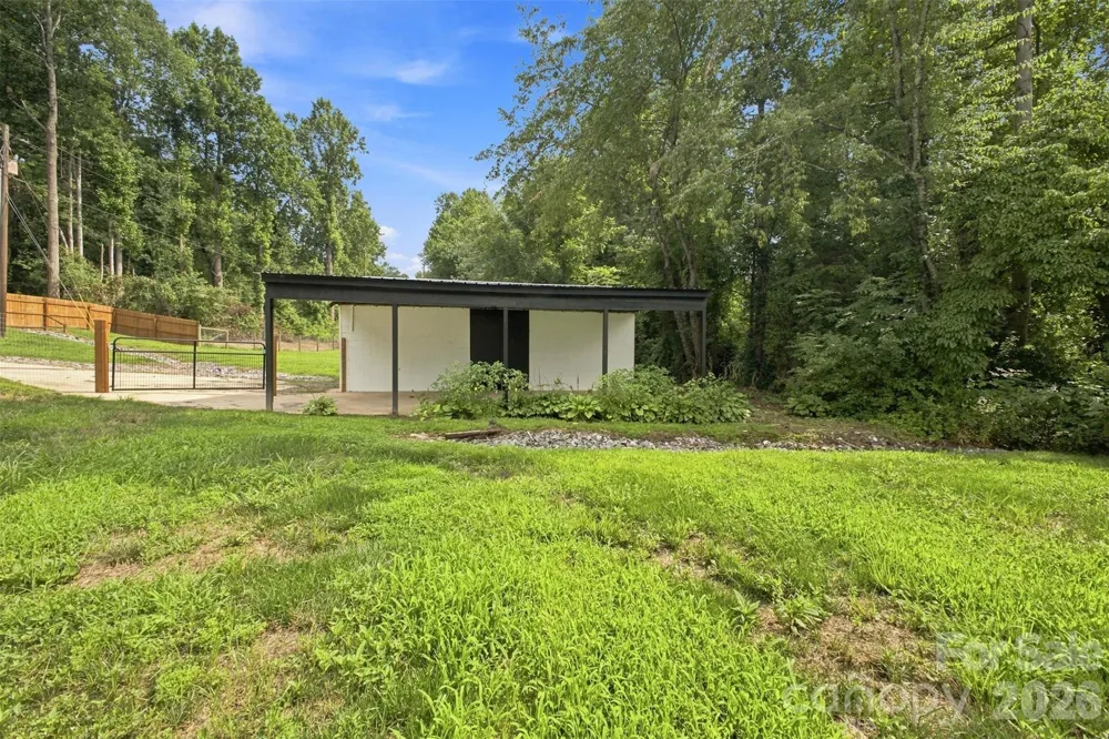 4879 Joe Powell Road Morganton, NC 28655