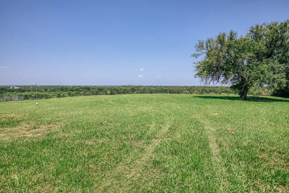 9320 Fm 1370 Washington, TX 77880