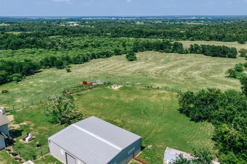 9320 Fm 1370 Washington, TX 77880