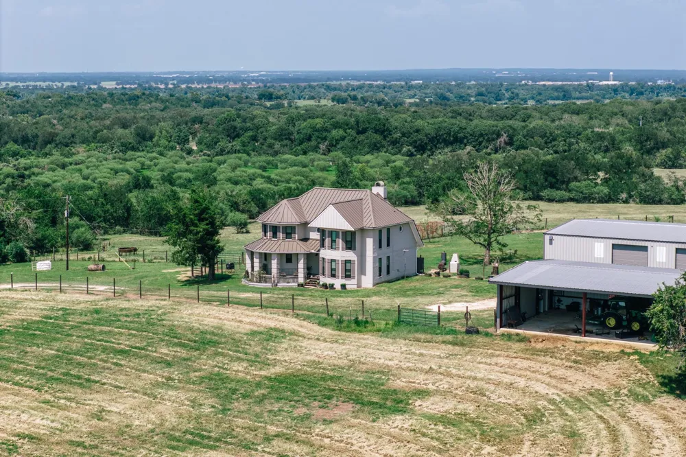 9320 Fm 1370 Washington, TX 77880