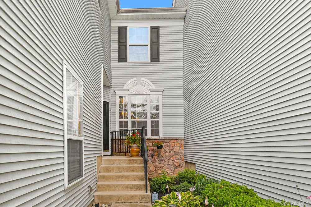 271 Woodlands Drive Tuxedo Park, NY 10987