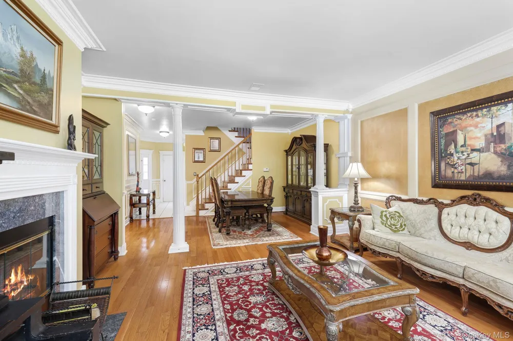 271 Woodlands Drive Tuxedo Park, NY 10987