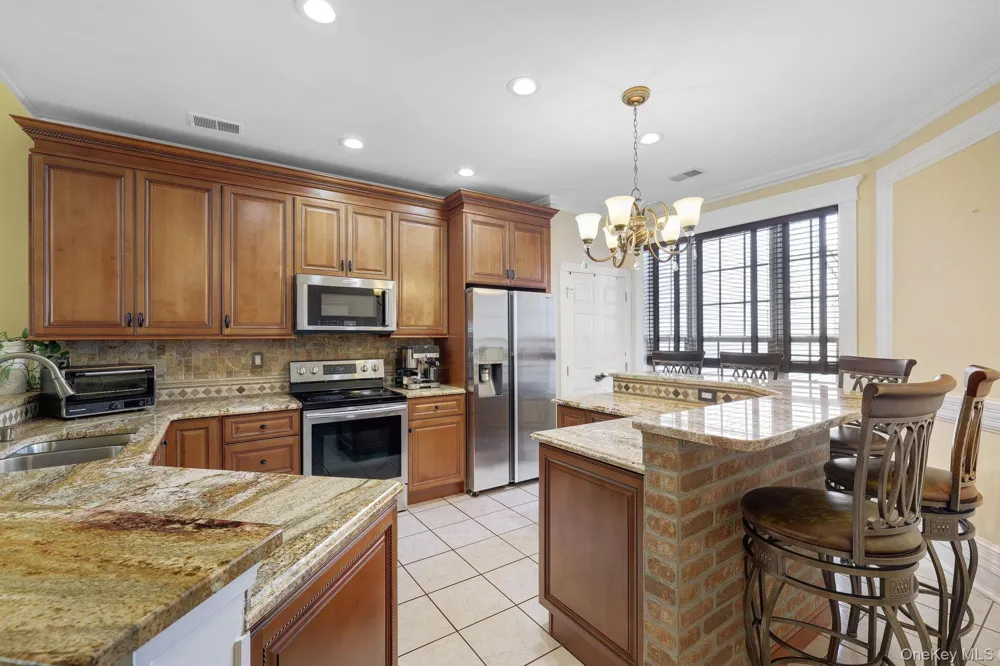 271 Woodlands Drive Tuxedo Park, NY 10987