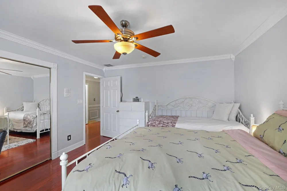 271 Woodlands Drive Tuxedo Park, NY 10987