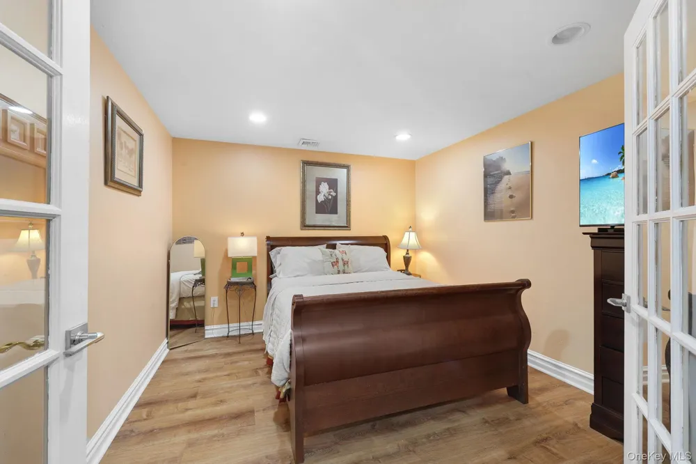 271 Woodlands Drive Tuxedo Park, NY 10987