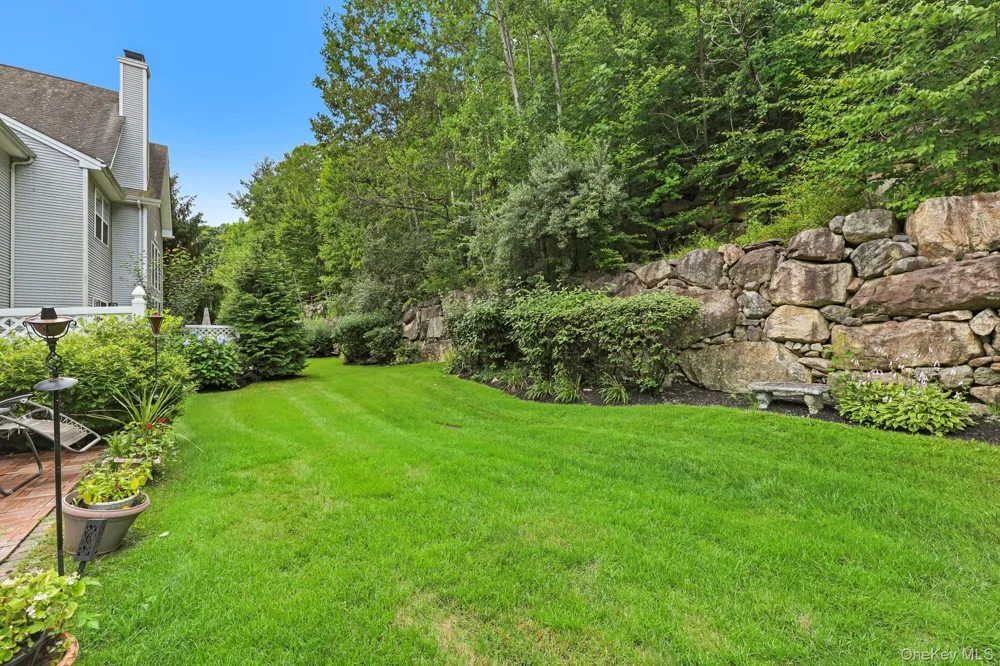 271 Woodlands Drive Tuxedo Park, NY 10987