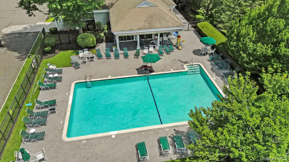 271 Woodlands Drive Tuxedo Park, NY 10987