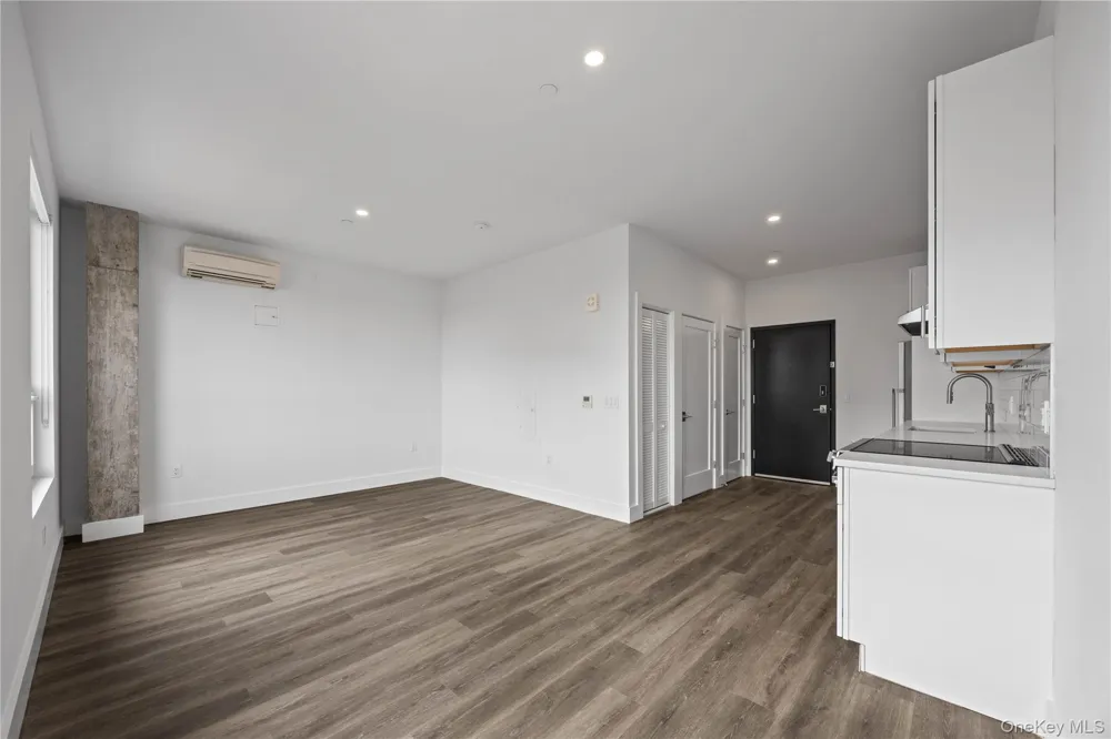 30 Broad Street #701 Port Chester, NY 10573