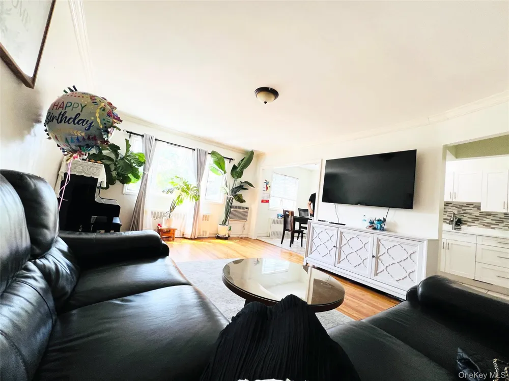 6927 169th Street Fresh Meadows, NY 11365