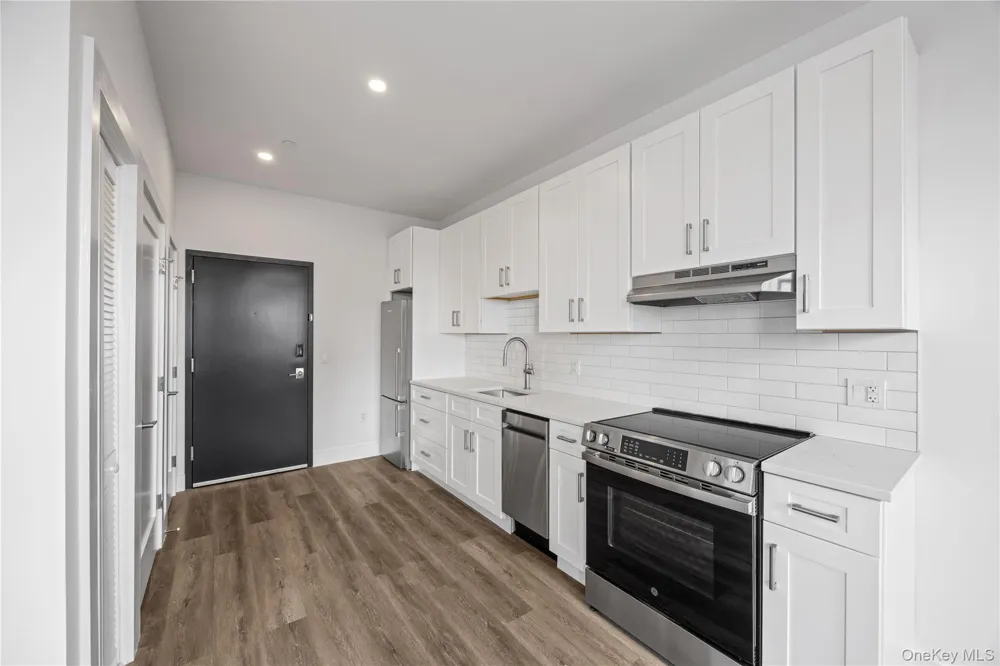 30 Broad Street #705 Port Chester, NY 10573
