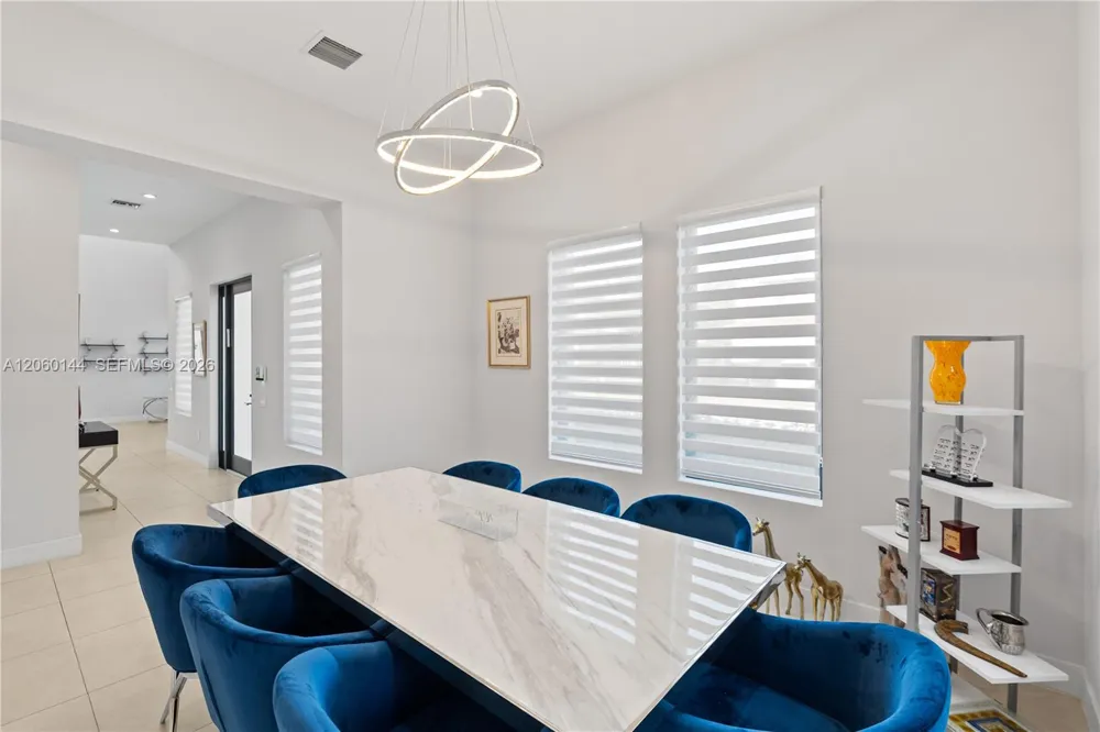 3472 Emerson Ln #00 Hollywood, FL 33312