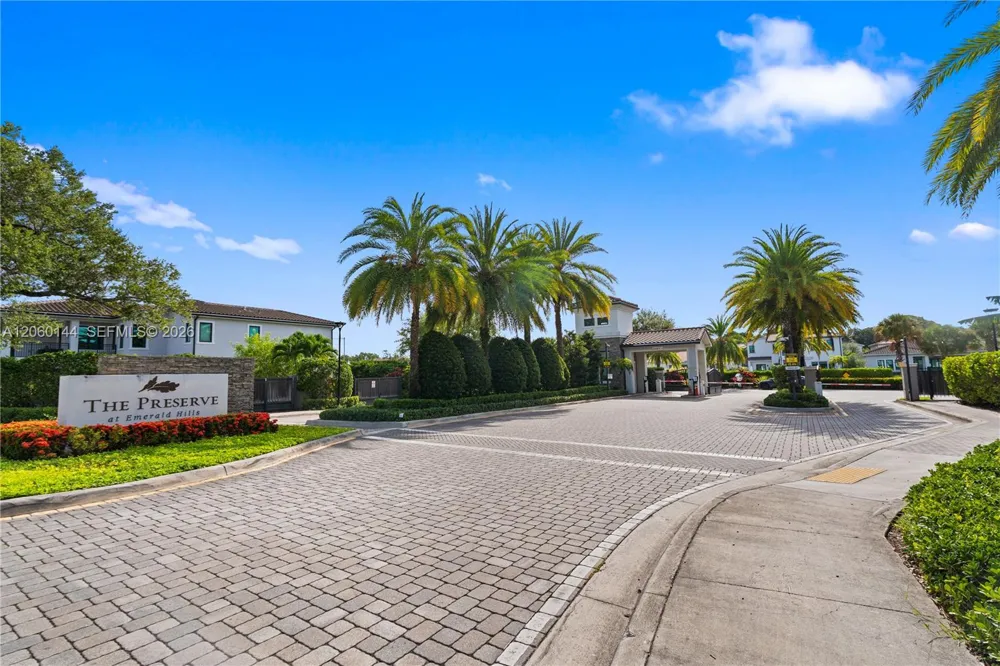 3472 Emerson Ln #00 Hollywood, FL 33312