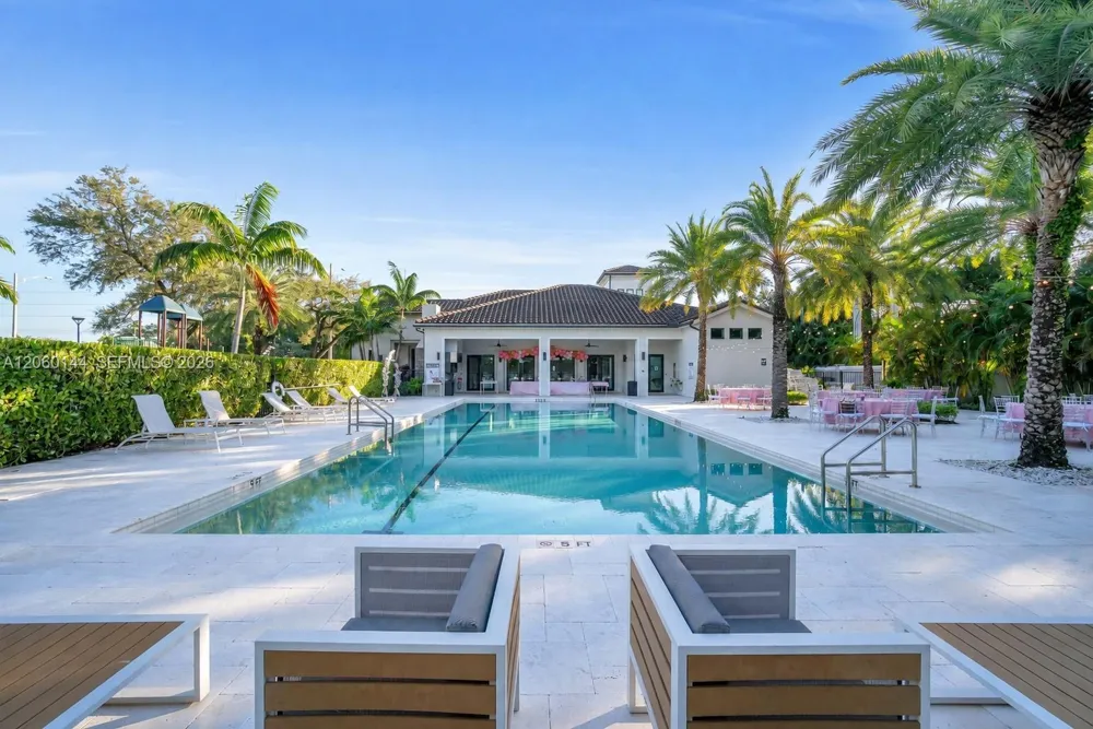 3472 Emerson Ln #00 Hollywood, FL 33312
