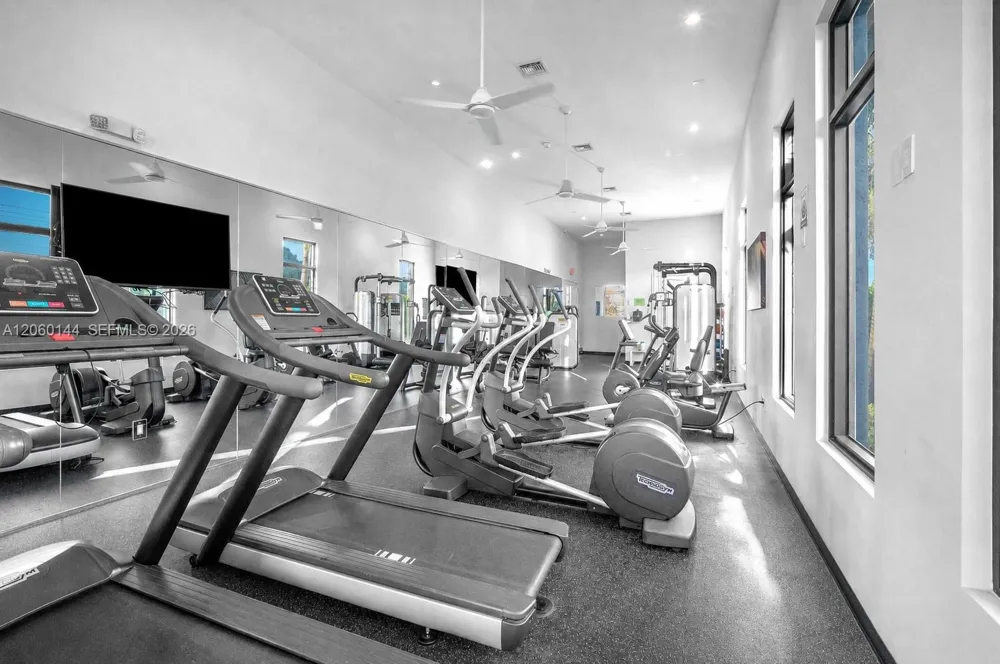 3472 Emerson Ln #00 Hollywood, FL 33312
