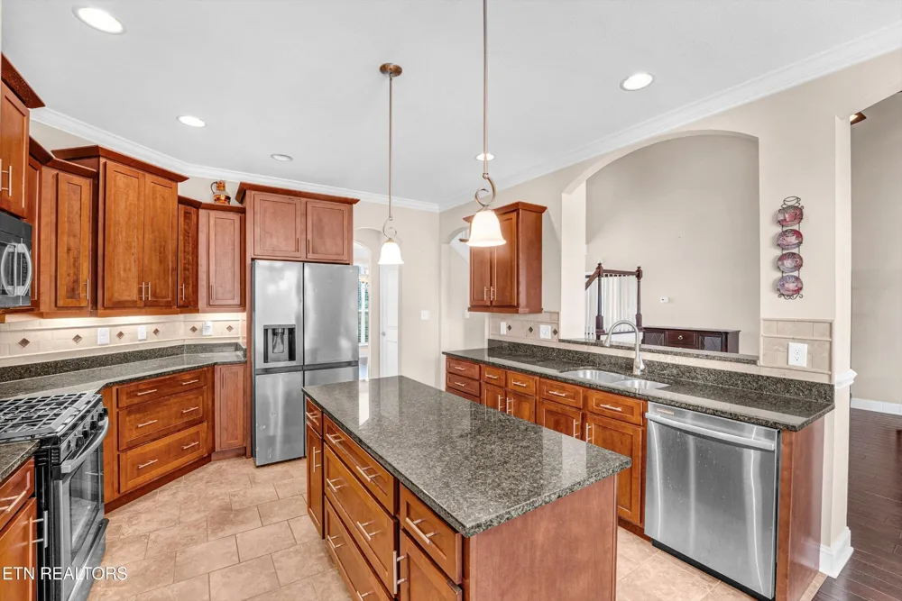 2636 Nicholas View Lane Knoxville, TN 37931