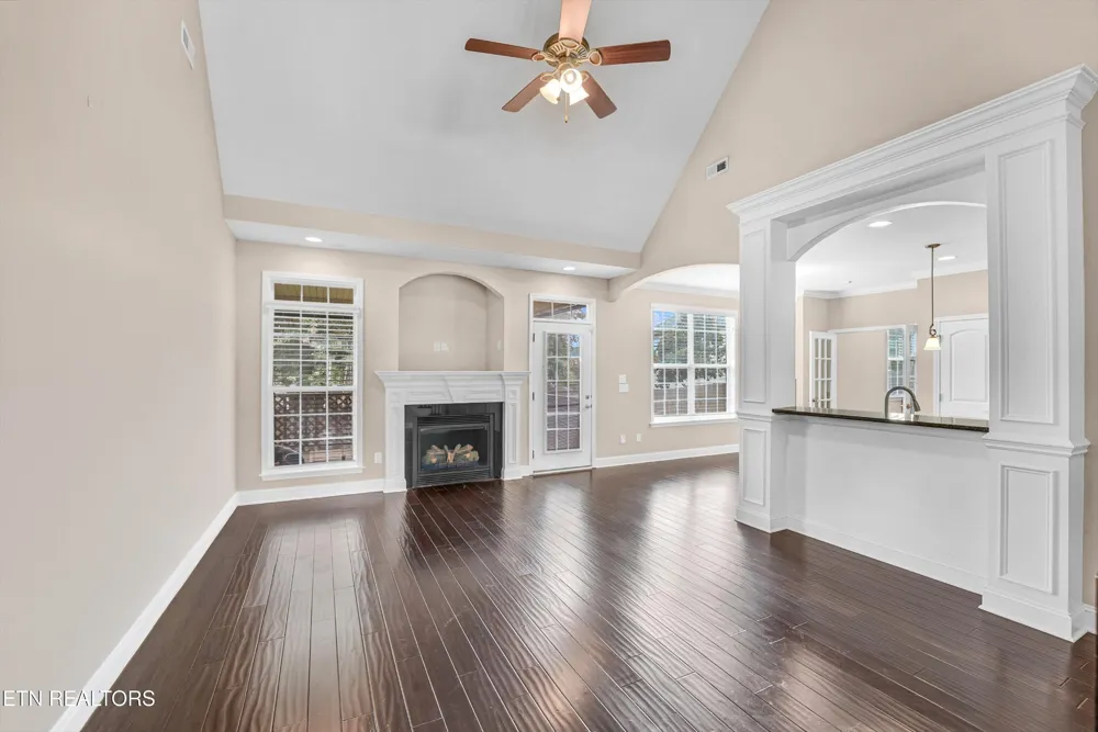 2636 Nicholas View Lane Knoxville, TN 37931