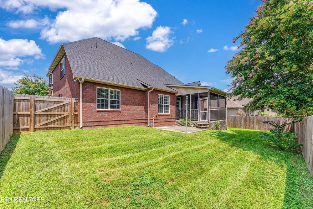 2636 Nicholas View Lane Knoxville, TN 37931