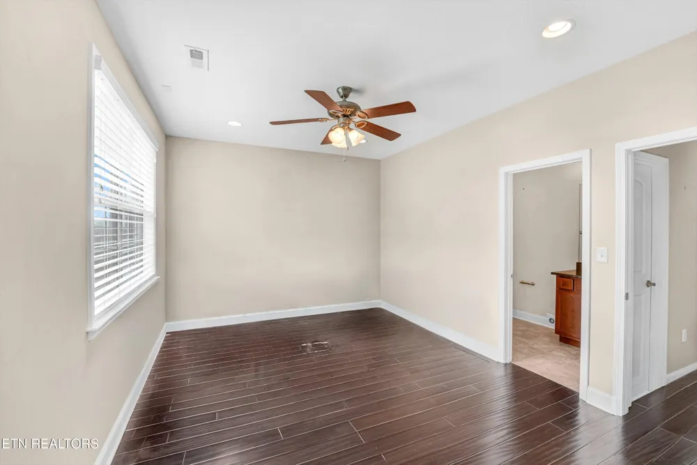 2636 Nicholas View Lane Knoxville, TN 37931