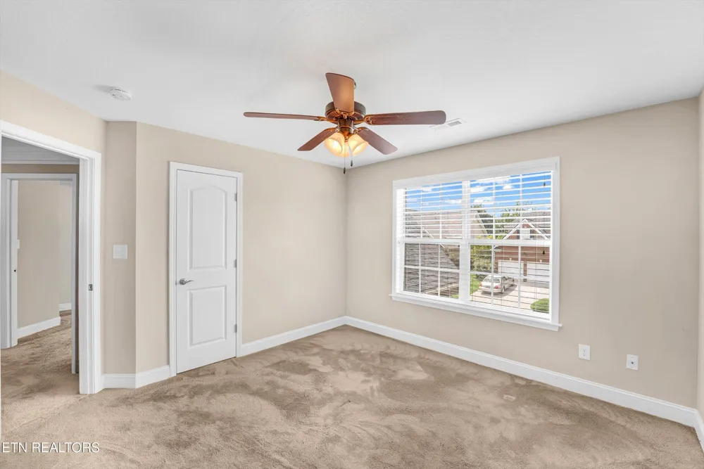 2636 Nicholas View Lane Knoxville, TN 37931