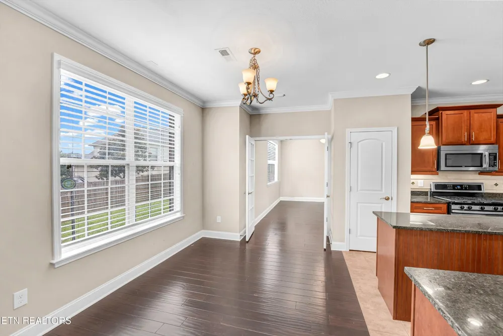 2636 Nicholas View Lane Knoxville, TN 37931